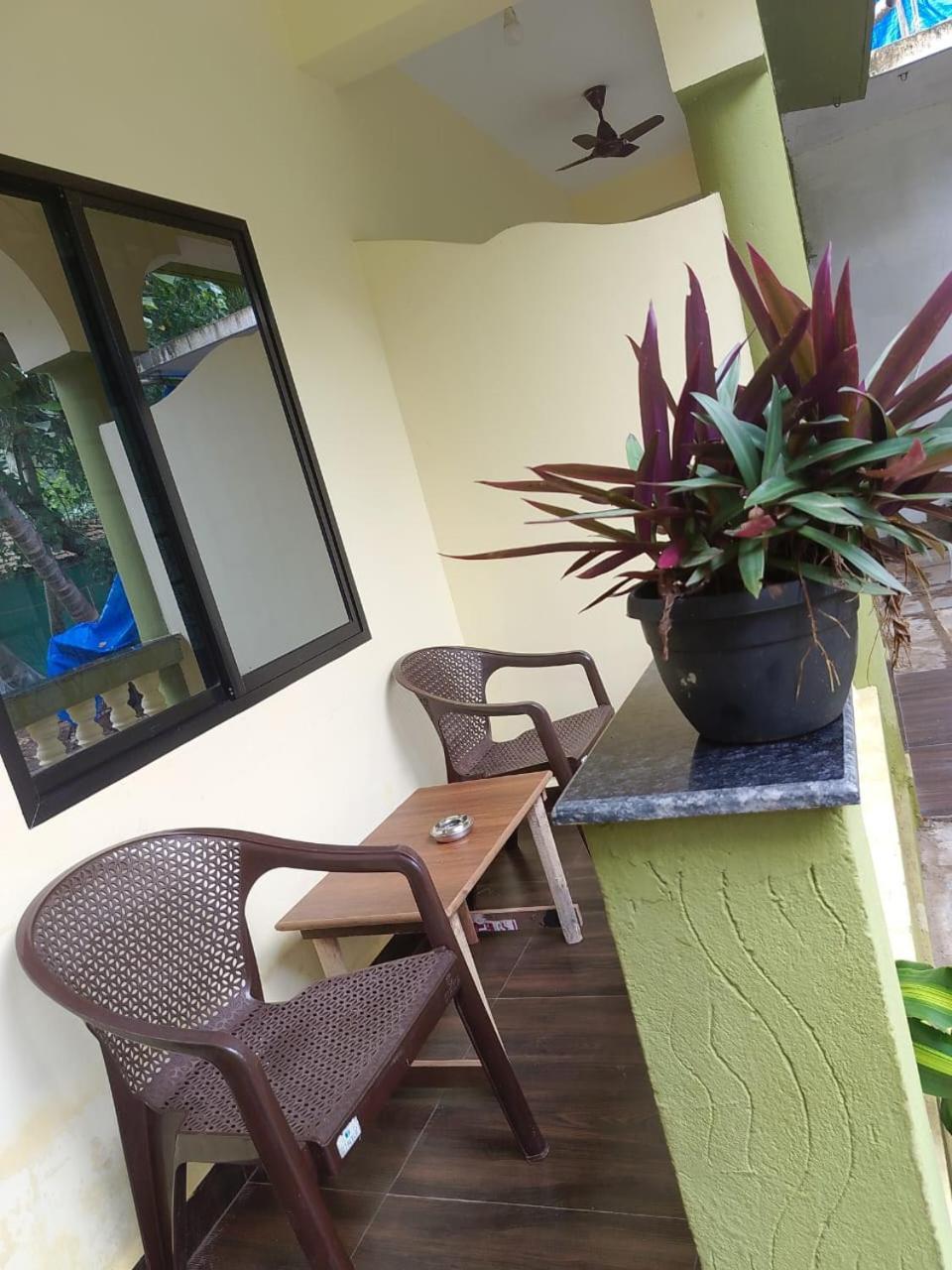 One Love Guest House 莫尔吉姆 外观 照片