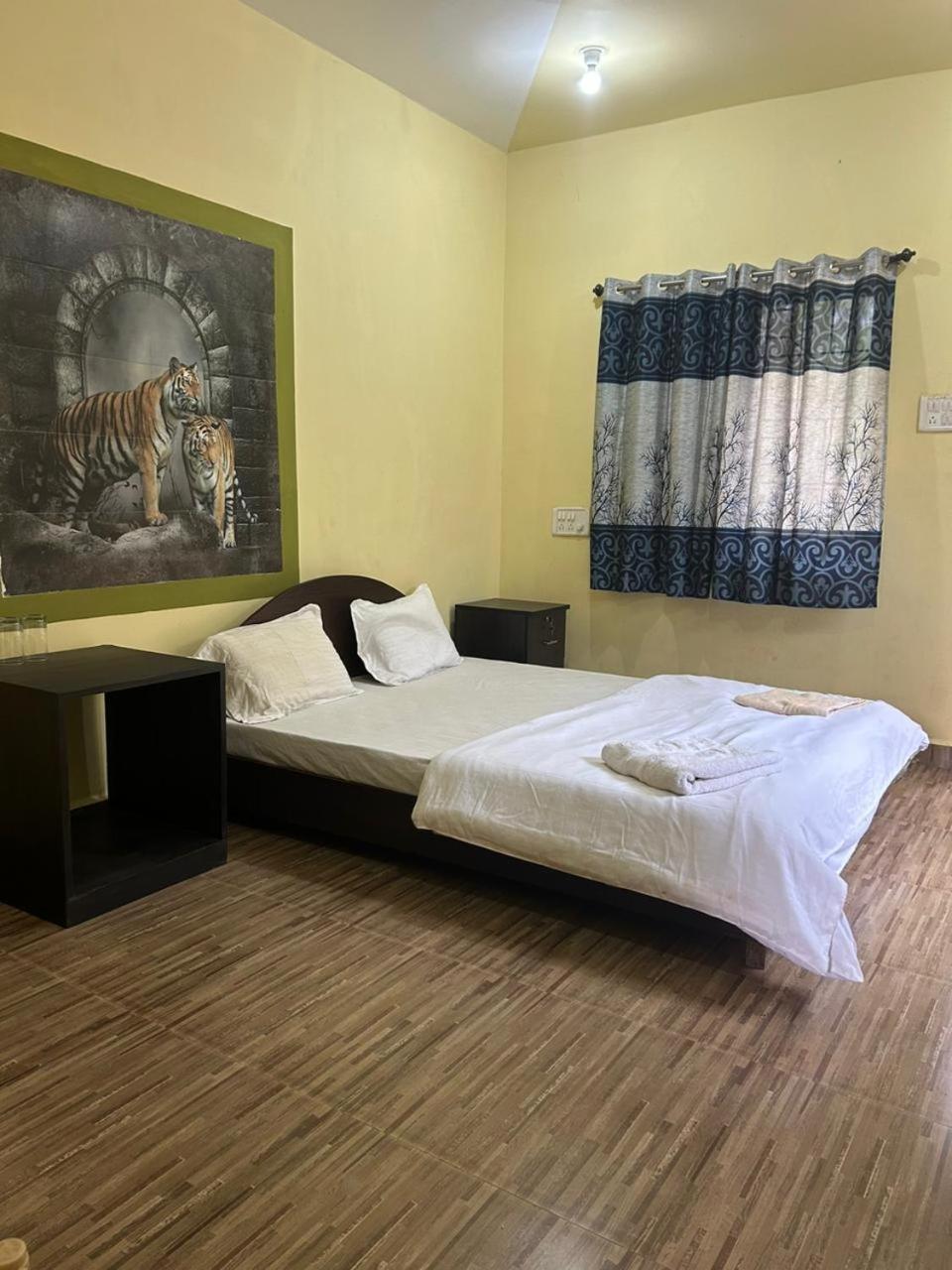 One Love Guest House 莫尔吉姆 外观 照片