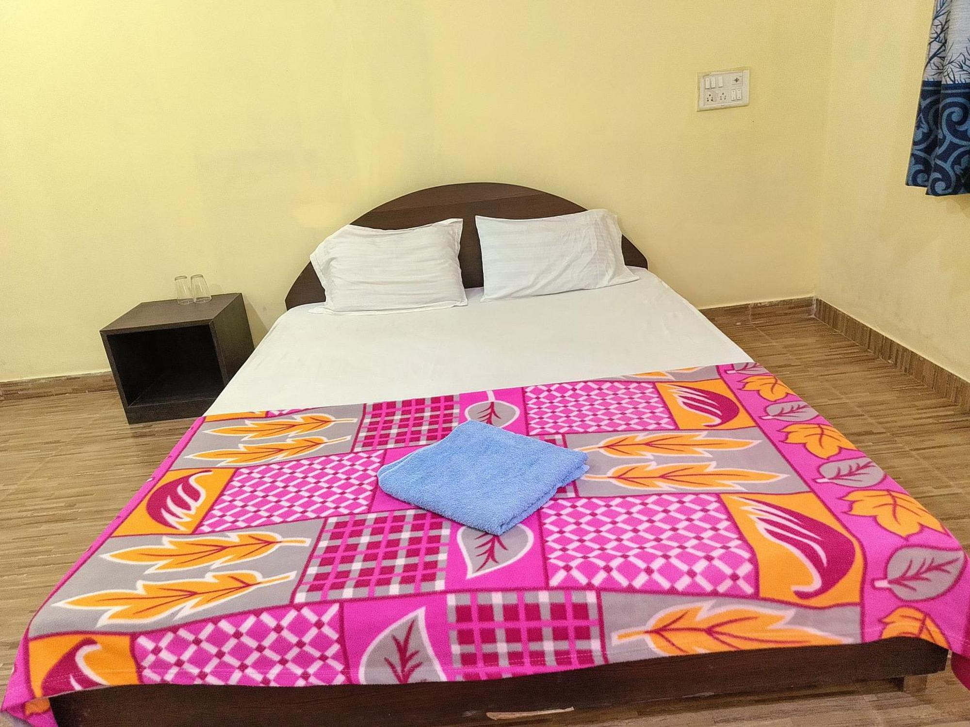 One Love Guest House 莫尔吉姆 外观 照片