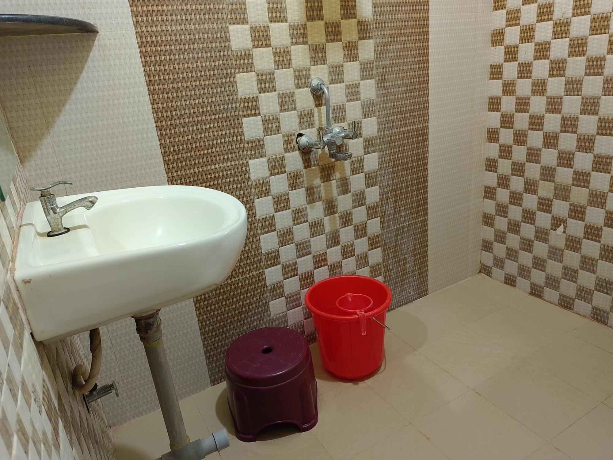 One Love Guest House 莫尔吉姆 外观 照片